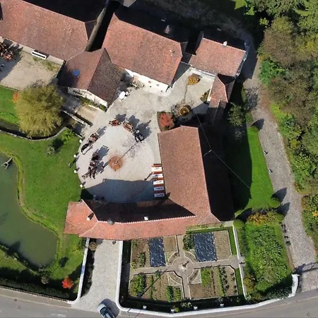 Le Domaine De L Ill Domaine Patrimonial Unique En Alsace Semesterbostad Fislis